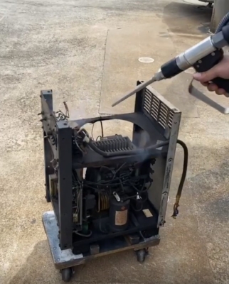 ドライアイスブラスト本日使える様になりました