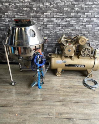 東芝5馬力レシプロコンプレッサー（勿論、圧力スイッチ式）SP-37T4